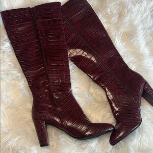 Elegant Burgundy Knee-High Boots